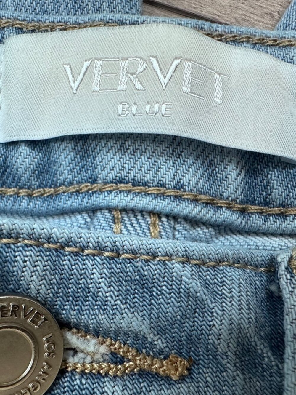 VERVET Blue Barrel Leg Jeans Light Wash High Rise Denim See Measurements - Picture 2 of 6